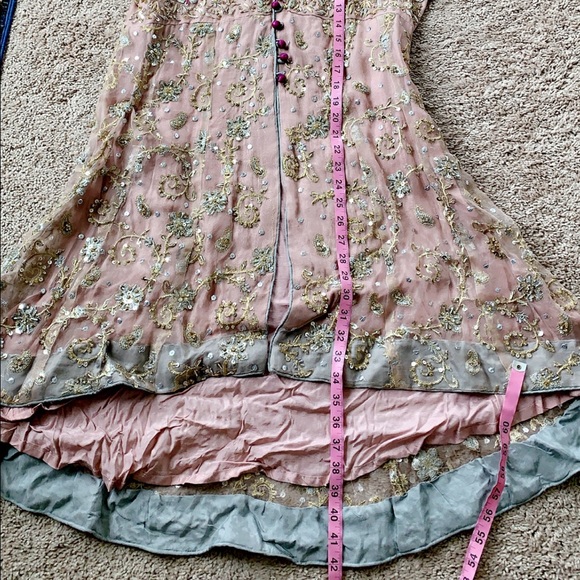 Pakistani designer Phatyma Khan kameez duppata - Picture 10 of 14